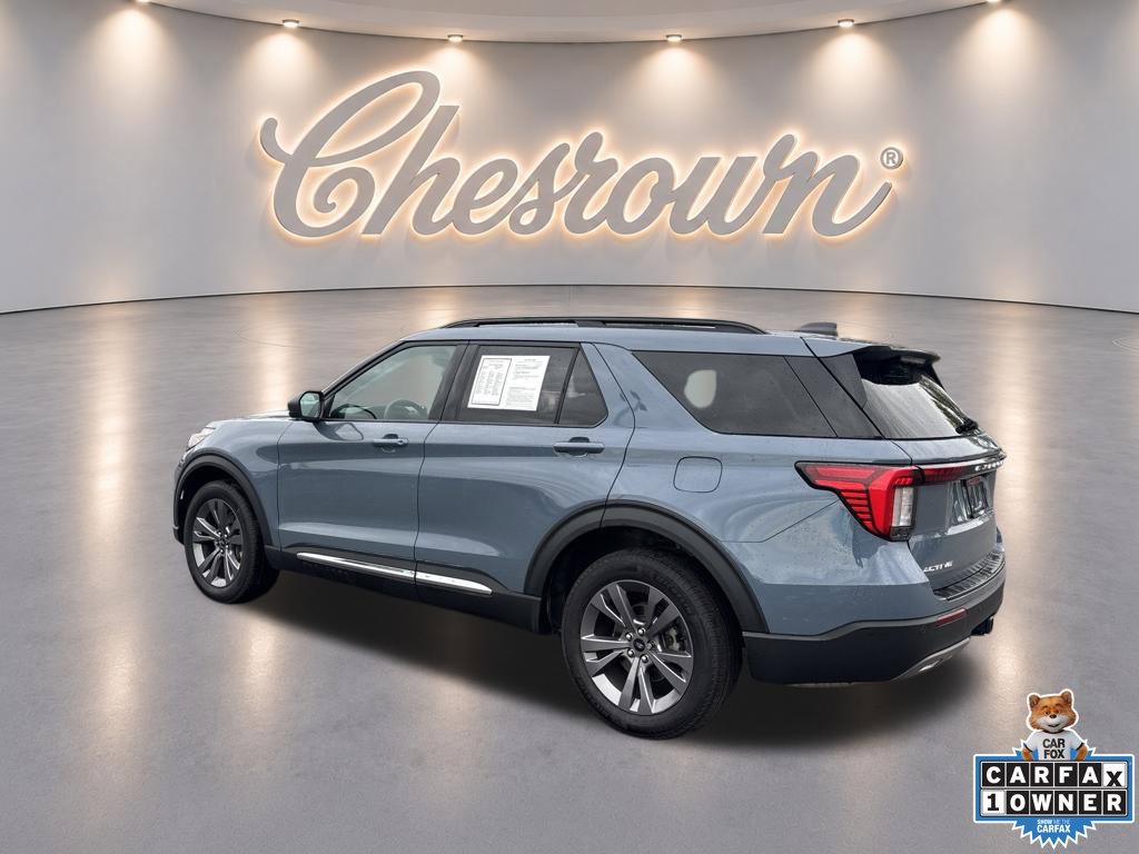 Used 2025 Ford Explorer Active w/ Active Comfort Package AWD/4WD image 3