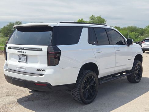 Used 2021 Chevrolet Tahoe Z71 AWD/4WD image 3