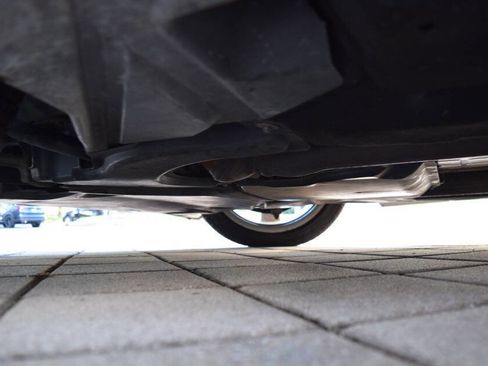 Used 2010 Mercedes-Benz E 350 4MATIC Sedan image 99