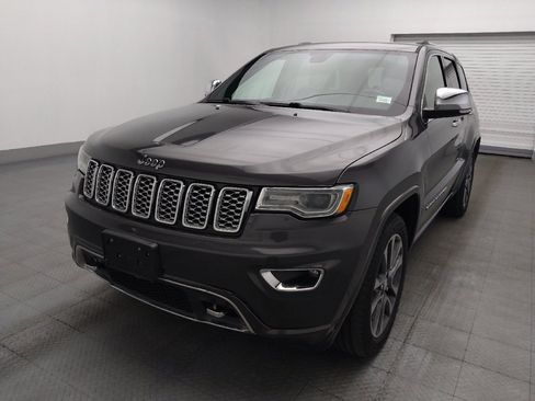 Used 2018 Jeep Grand Cherokee Overland AWD/4WD image 15
