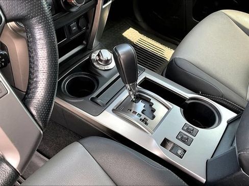 Used 2023 Toyota 4Runner SR5 Premium w/ Moonroof Package AWD/4WD image 13
