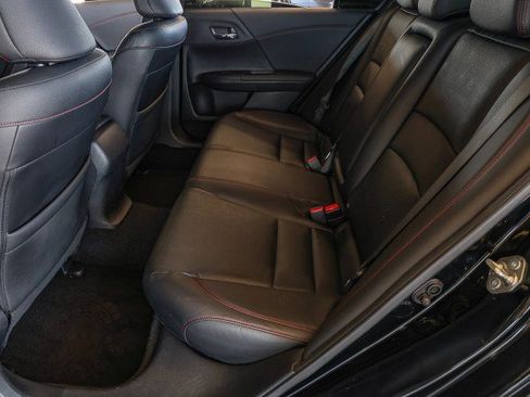 Used 2017 Honda Accord Sport Special Edition image 30