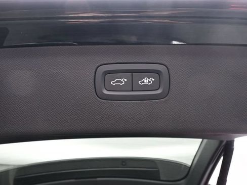 Used 2024 Volvo XC90 B6 Plus w/ Protection Package AWD/4WD image 30