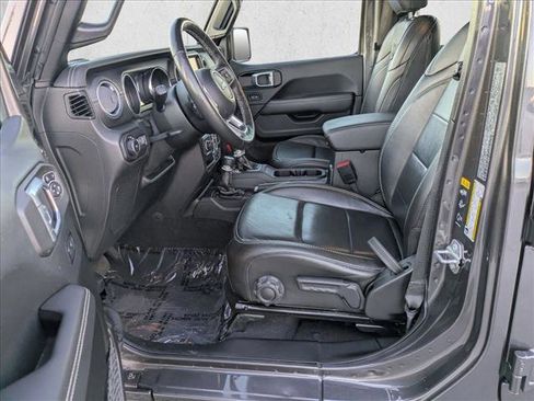 Used 2021 Jeep Wrangler Unlimited Sahara image 16
