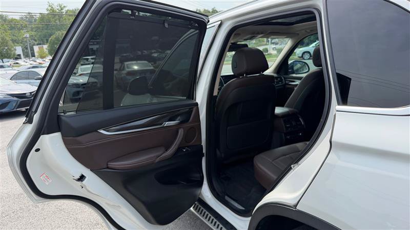 Used 2015 BMW X5 xDrive35i AWD/4WD image 45