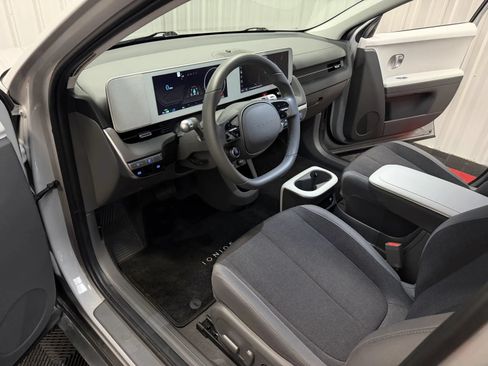 Used 2024 Hyundai Ioniq 5 SE AWD/4WD image 39