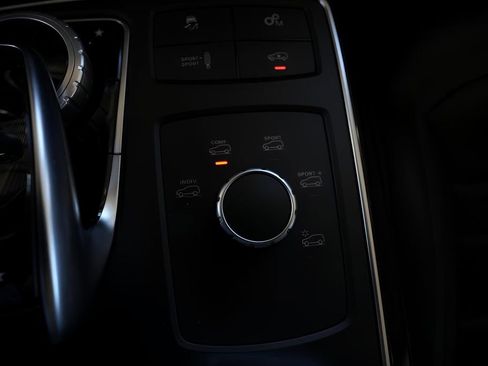 Used 2019 Mercedes-Benz GLE 63 AMG 4MATIC w/ Premium 3 Package image 50