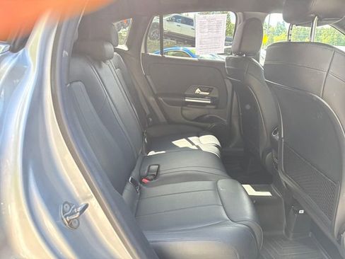 Used 2021 Mercedes-Benz GLA 250 4MATIC image 10