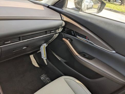 Used 2025 MAZDA CX-30 AWD 2.5 S w/ Premium Package image 14