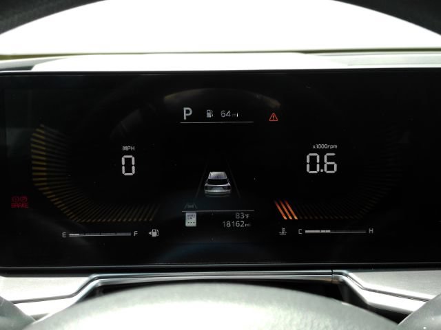 Used 2025 Kia Sorento LX FWD image 38
