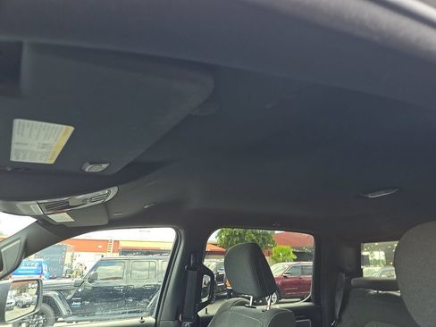 Used 2023 RAM 1500 Big Horn AWD/4WD image 15