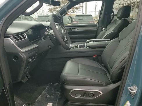 New 2026 Jeep Grand Wagoneer L Limited image 21