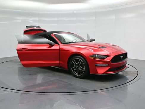 Certified 2018 Ford Mustang Premium image 39