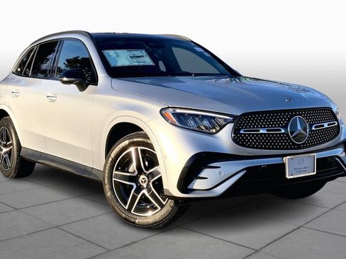 Used 2026 Mercedes-Benz GLC 300 4MATIC image 2