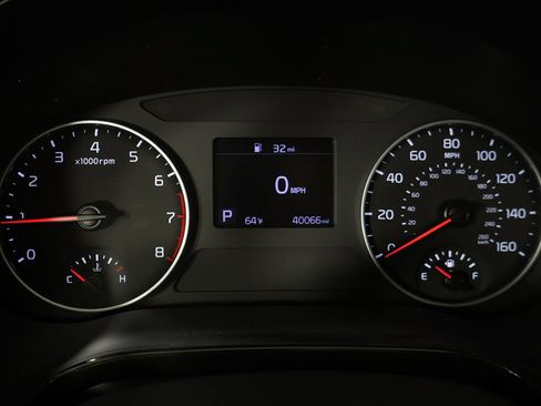 Used 2023 Kia Seltos S w/ Navigation Package FWD image 38