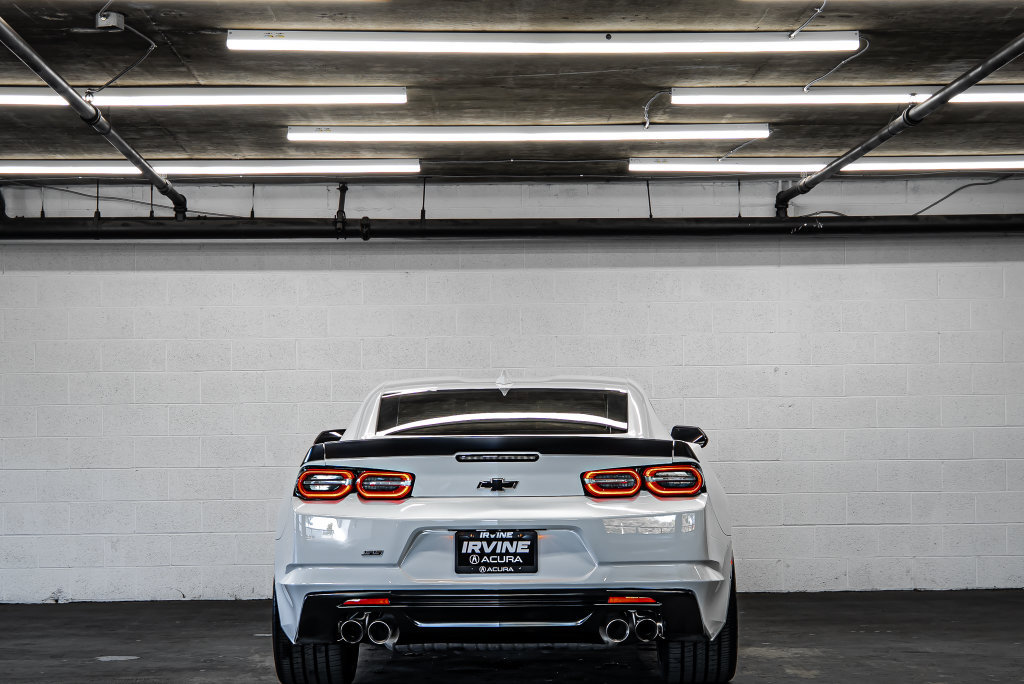 Used 2022 Chevrolet Camaro SS RWD image 4
