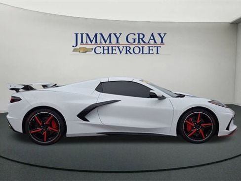 Used 2024 Chevrolet Corvette Stingray Preferred Conv w/ 2LT image 2