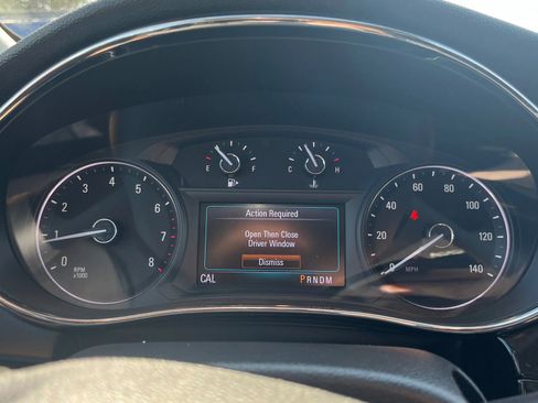 Used 2017 Buick Encore Sport Touring AWD/4WD image 18