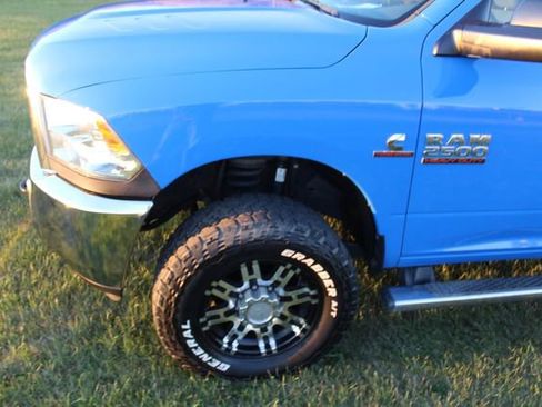 Used 2014 RAM 2500 Tradesman w/ Chrome Appearance Group image 11