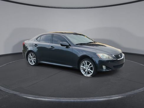 Used 2008 Lexus IS 250 AWD w/ Premium Pkg image 2