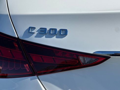 Used 2023 Mercedes-Benz C 300 Sedan image 36
