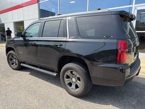 Used 2016 Chevrolet Tahoe LT w/ Luxury Package AWD/4WD image 2