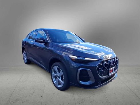 New 2025 Audi Q5 Premium Plus image 2
