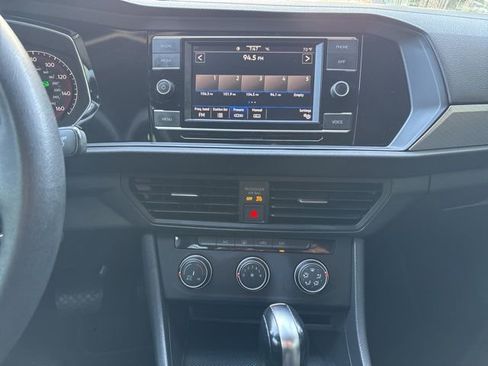 Used 2020 Volkswagen Jetta S w/ Driver Assistance Package image 12