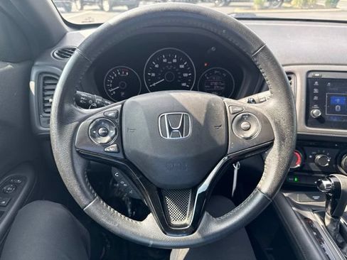 Used 2021 Honda HR-V Sport image 16