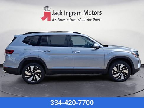 New 2026 Volkswagen Atlas SE image 6