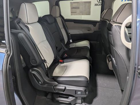 New 2026 Honda Odyssey Elite image 19
