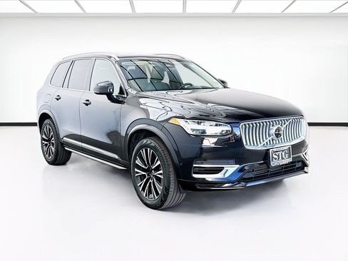Used 2024 Volvo XC90 T8 Plus AWD/4WD image 3