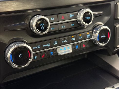 Used 2026 Ford F250 Lariat AWD/4WD image 24