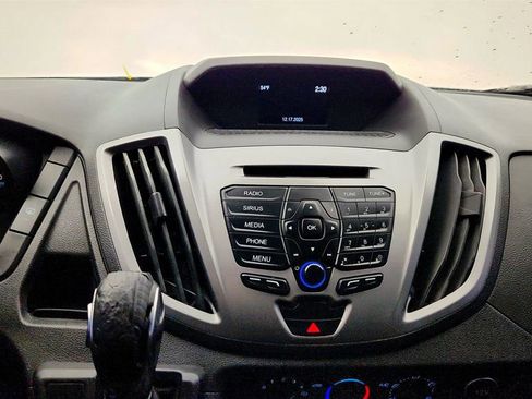 Used 2018 Ford Transit 350 XLT image 14