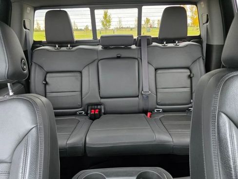 Used 2021 GMC Sierra 3500 Denali w/ Denali Ultimate Package image 18