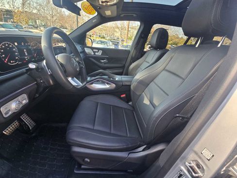 Certified 2025 Mercedes-Benz GLS 450 4MATIC image 26