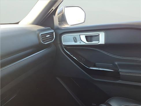 Used 2023 Ford Explorer ST w/ Equipment Group 401A image 23