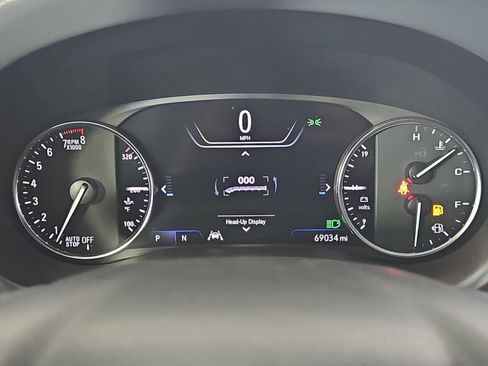 Used 2023 Buick Enclave Premium w/ Experience Buick Package FWD image 19