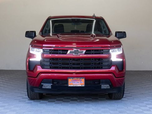 Used 2024 Chevrolet Silverado 1500 RST w/ Z71 Off-Road Package AWD/4WD image 4
