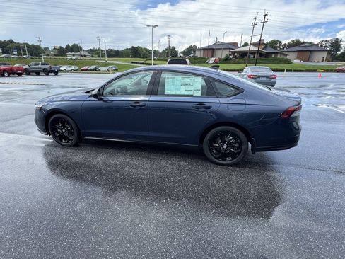 New 2026 Honda Accord SE image 7