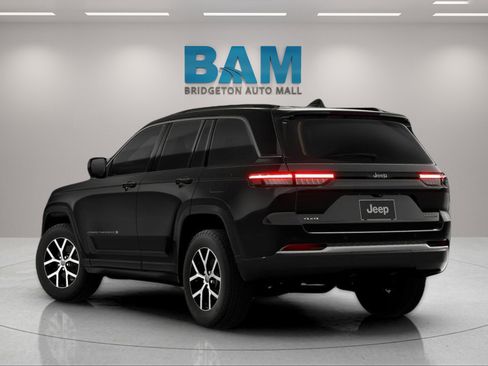 New 2026 Jeep Grand Cherokee Limited AWD/4WD image 6