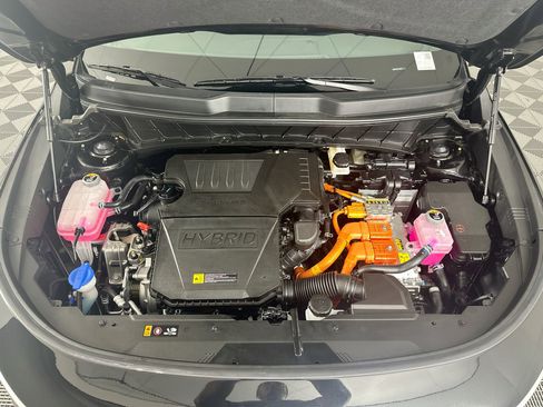 Used 2026 Kia Niro LX FWD image 32