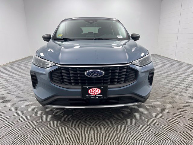 Used 2023 Ford Escape Active AWD/4WD image 3