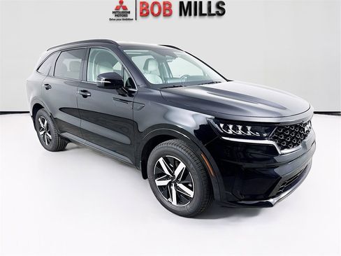 Used 2022 Kia Sorento S image 1