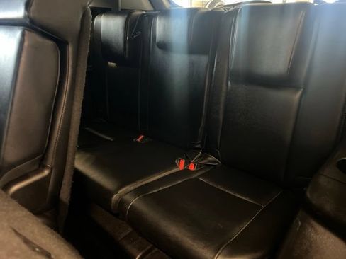 Used 2019 Toyota Highlander XLE AWD/4WD image 38