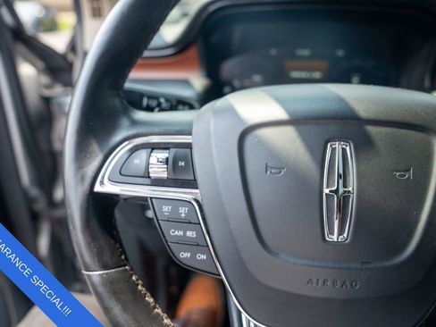 Used 2021 Lincoln Nautilus Reserve w/ Class II Trailer Tow Package image 20