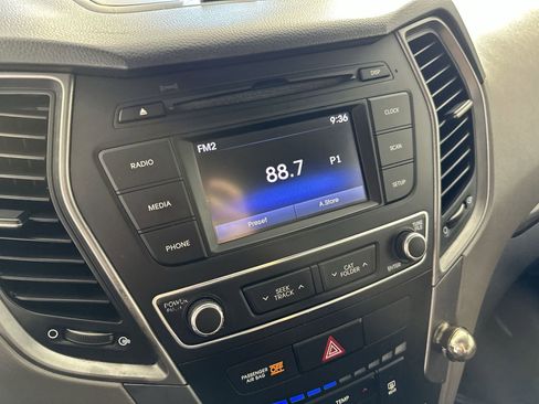 Used 2017 Hyundai Santa Fe Sport AWD/4WD image 16