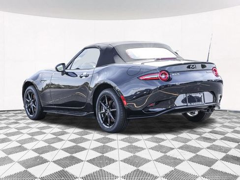 New 2026 MAZDA MX-5 Miata Sport w/ Appearance Package RWD image 17