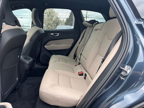 Certified 2026 Volvo XC60 B5 Plus w/ Climate Package AWD/4WD image 21