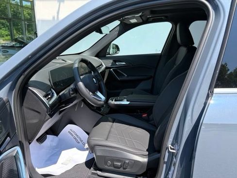 New 2026 BMW X1 xDrive28i w/ Technology Package AWD/4WD image 10